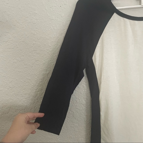 CHARMING Charlie’s Navy Blue & White Baseball Shirt - Picture 4 of 4